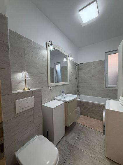 Apartament cu 2 camere decomandat în Dumbrăvița
