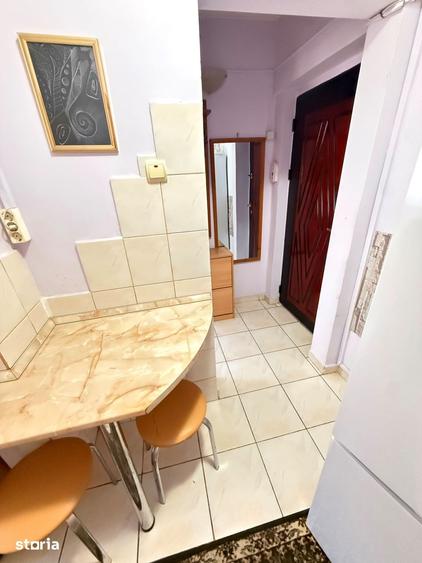 Apartament cu 3 camere în Florilor