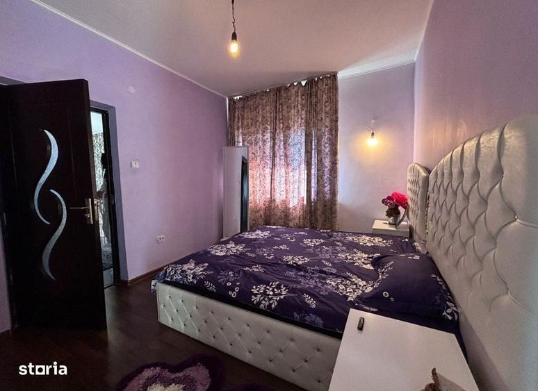 Casă cu 4 camere cu Teren 350 Mp în Valea Adâncă