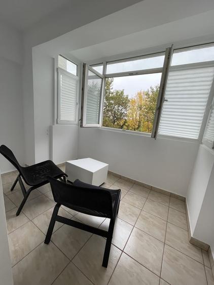 Apartament cu 3 camere decomandat în Muncii