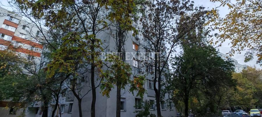 Apartament cu 4 camere decomandat, mobilat în Theodor Pallady