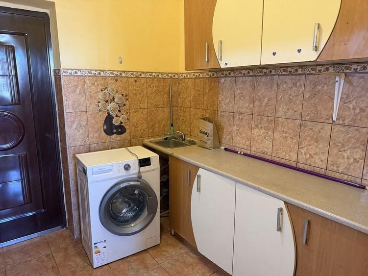 Inchiriez garsoniera Uta langa bloc Icim - 5