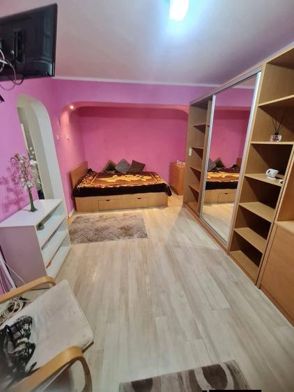 Garsonieră decomandată în Galați