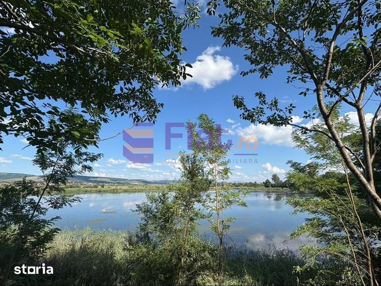 Casa cu teren de 1.651 mp ?i ie?ire la lac Feldioara Pod mansardabil - 14