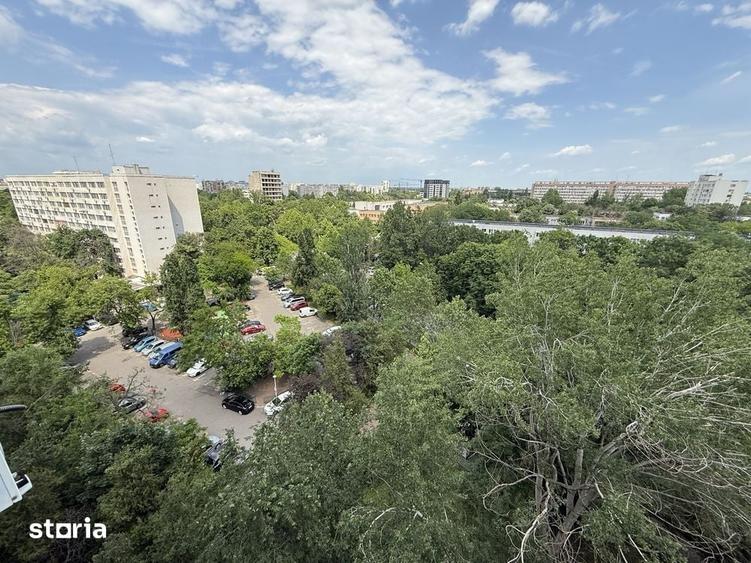 Garsonieră în Titan