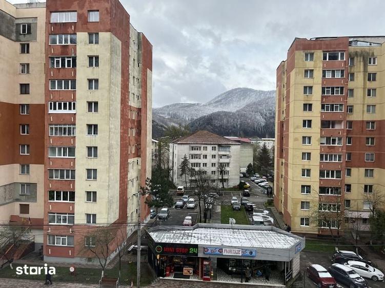 Apartament cu 4 camere în Central