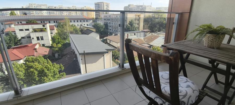 Garsonieră semidecomandată, mobilată în Vitan