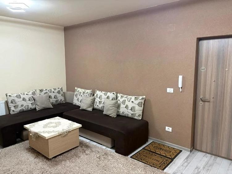 Apartament cu 3 camere semidecomandat în Braytim