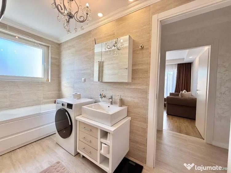 Apartament cu 3 camere decomandat în Ștefăneștii de Jos