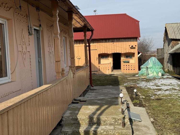 Casă cu 3 camere în Șinca