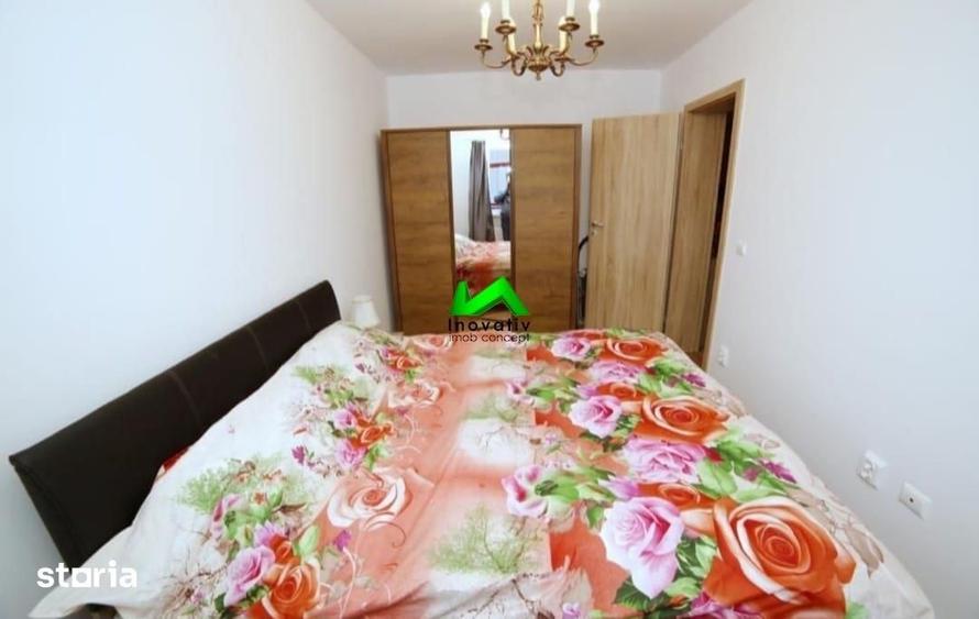 Apartament cu 2 camere decomandat în Central — fotografia 1