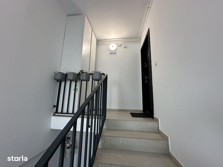 Apartament cu 3 camere decomandat în Tineretului