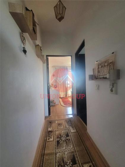Apartament Modern 2 Camere Mansarda, Poarta 6, Ingrijit, Bine Compartimentat si Izolat - 10