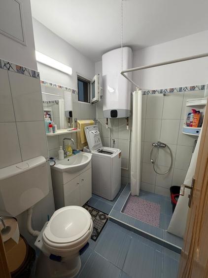 Apartament cu 2 camere decomandat, mobilat în Drumul Taberei