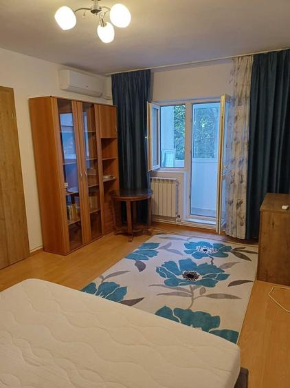 Apartament cu 2 camere decomandat în Tineretului