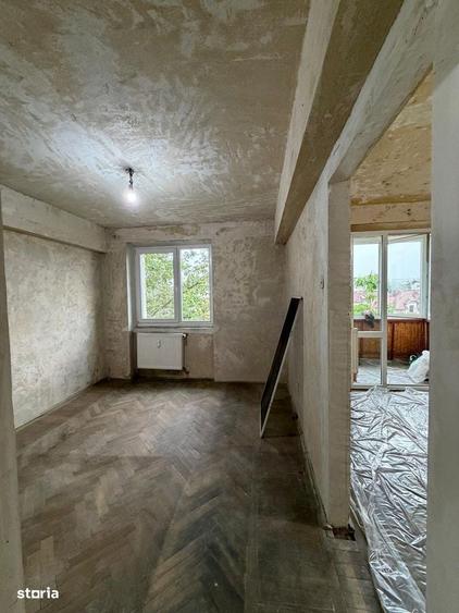 Apartament cu 3 camere semidecomandat în Domenii