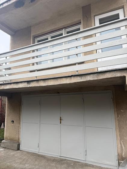 Apartament cu 4 camere, mobilat în Central