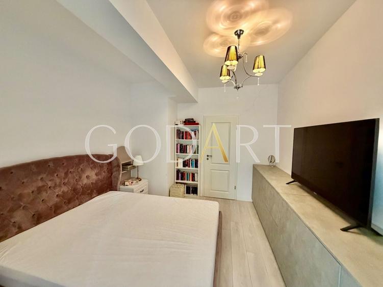 Apartament cu 3 camere decomandat, mobilat în Titan