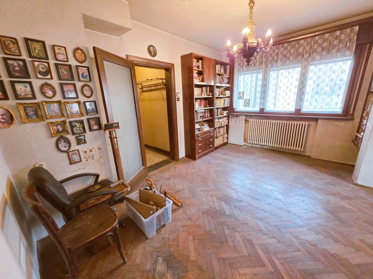 Apartament cu 2 camere semidecomandat în P-ța Romană