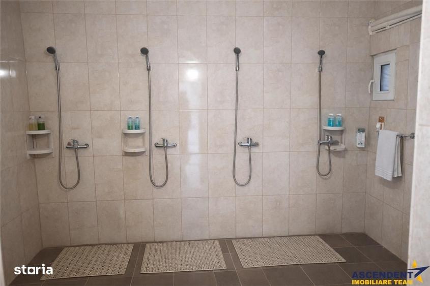 Spațiu comercial, de 800 mp, în Hălchiu