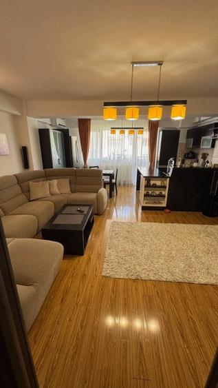 Apartament cu 3 camere decomandat în Valea Rosie