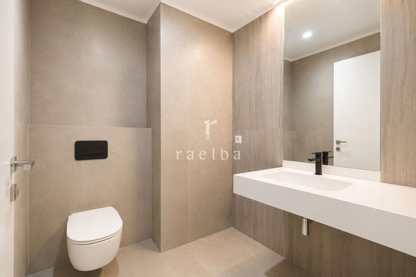 Apartament cu 2 camere semidecomandat în Aviației