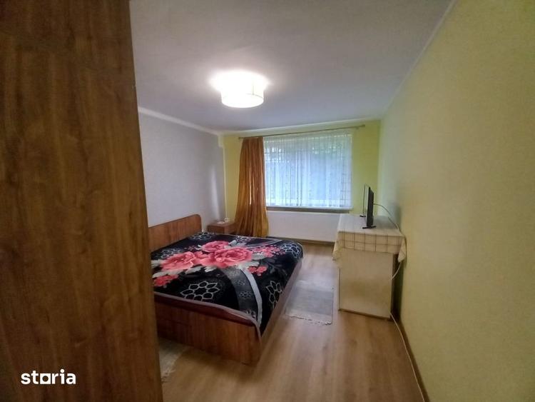 Apartament cu 3 camere decomandat în Săsar