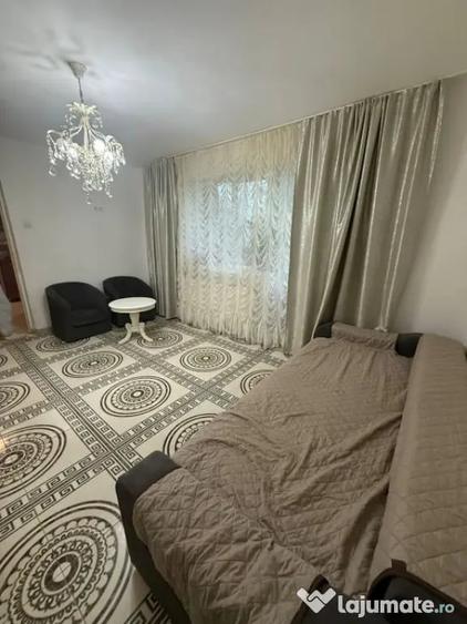 Apartament cu 3 camere semidecomandat în Gheorgheni