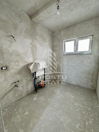 Duplex cu 4 camere cu Canalizare în Giroc