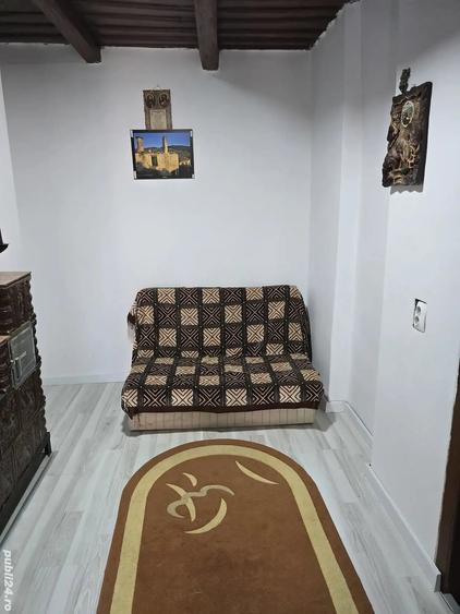 Casă cu 3 camere cu Teren 2700 Mp în Ciurari