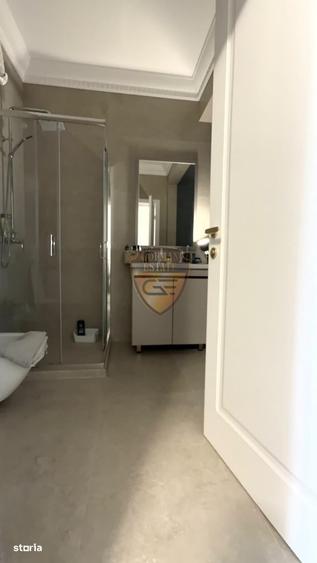 Casă cu 4 camere cu Canalizare în Central