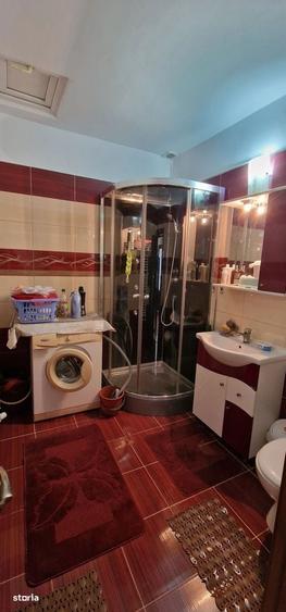 Casă cu 3 camere în Central