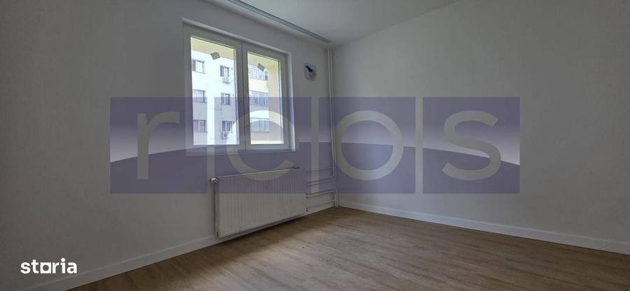 Apartament cu 3 camere decomandat în Dristor