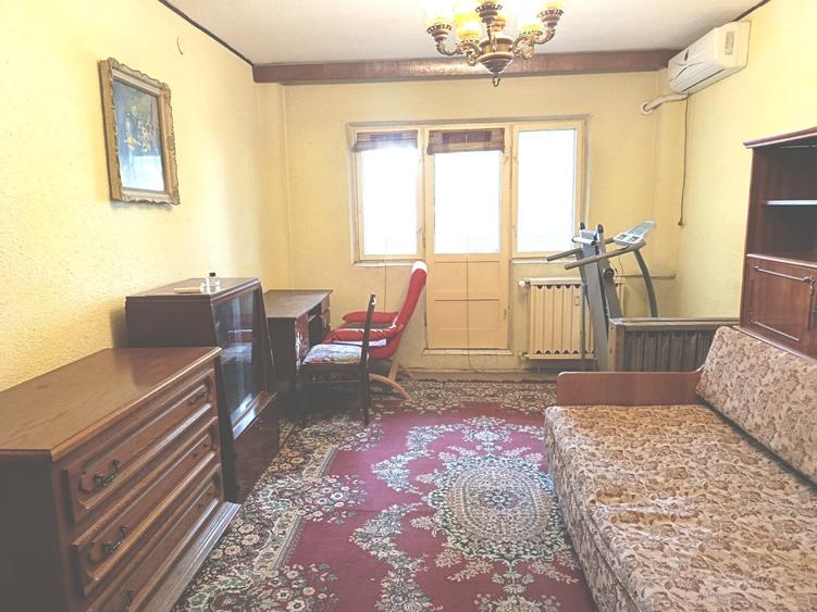 Apartament cu 4 camere decomandat în 13 Septembrie