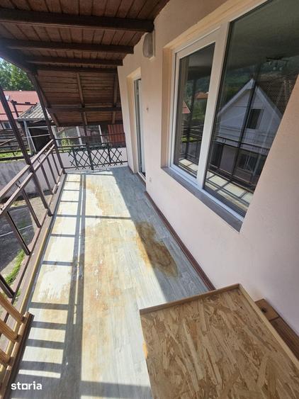 Casă cu 6 camere cu Teren 307 Mp în Goranu