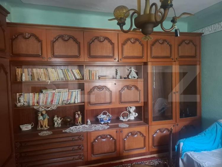 Casă individuală cu 5 camere cu Canalizare în Gura Foii