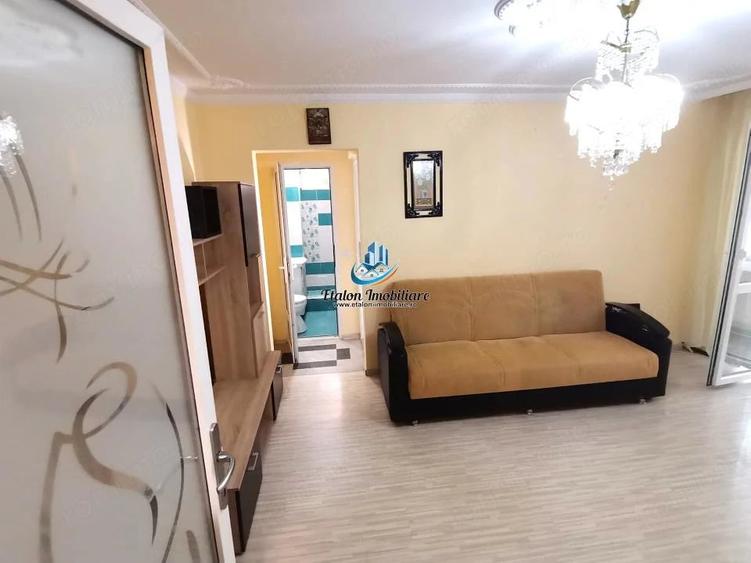 Apartament cu 2 camere semidecomandat în Calea Romanului