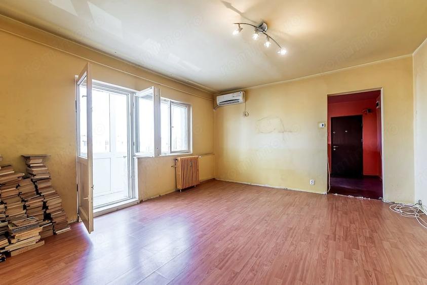 Apartament cu 2 camere semidecomandat în Micălaca