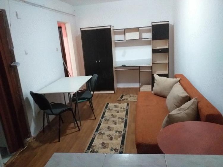 Garsonieră semidecomandată în Central