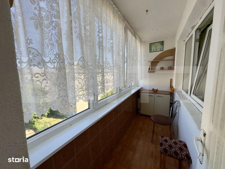 Apartament cu 2 camere semidecomandat, mobilat în Central