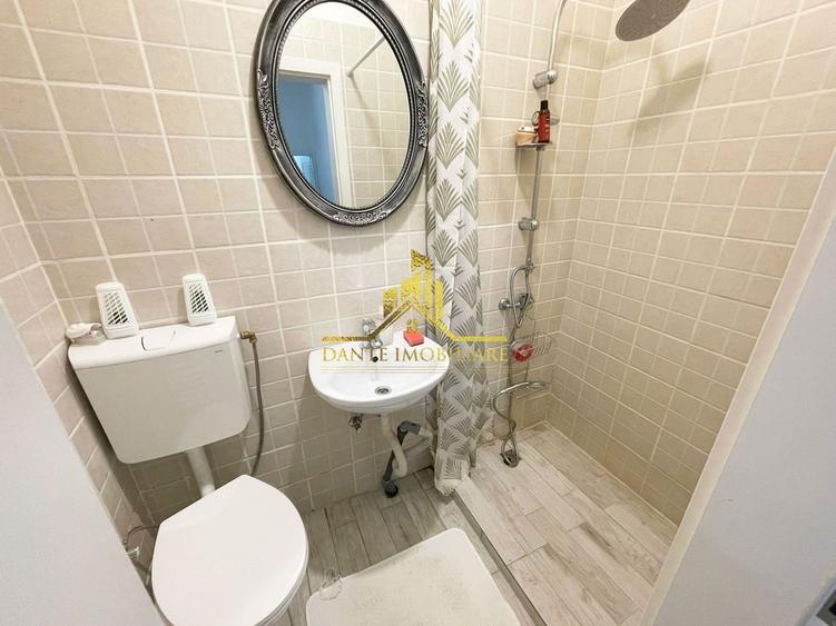 Apartament cu 2 camere decomandat, mobilat în Ultracentral