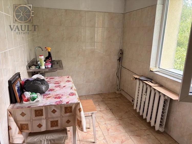 Garsonieră decomandată, mobilată în Olteniței