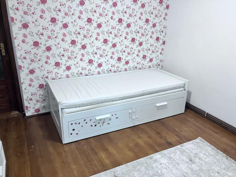 Apartament cu 2 camere decomandat în Nicolina
