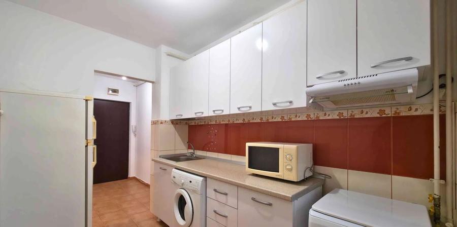 Apartament cu 2 camere decomandat, mobilat în Alexandru Obregia