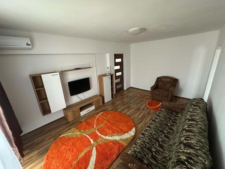Apartament cu 2 camere în Fetești-Gară