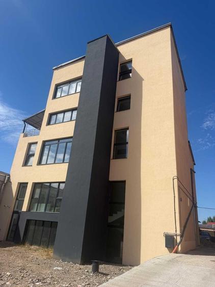 Spațiu comercial, de 485 mp, în Central