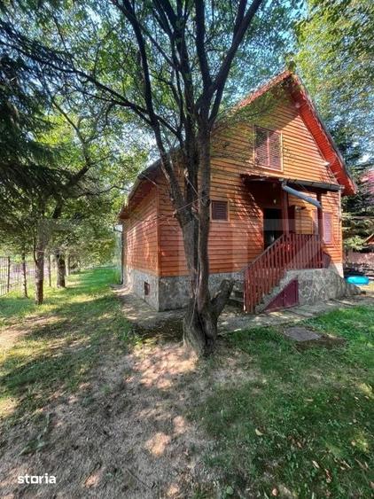 Casă cu 4 camere cu Teren 600 Mp în Bran