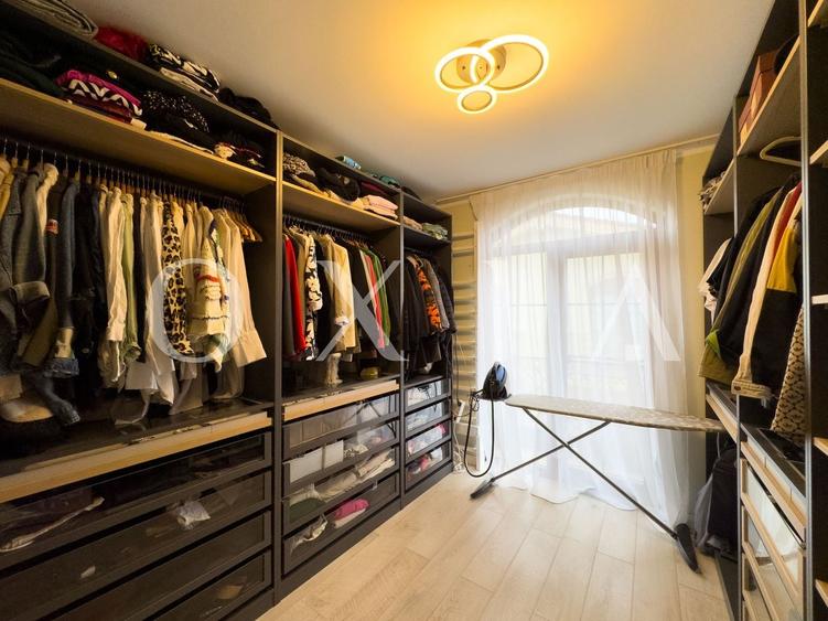 Duplex cu 4 camere cu Canalizare în Chișoda