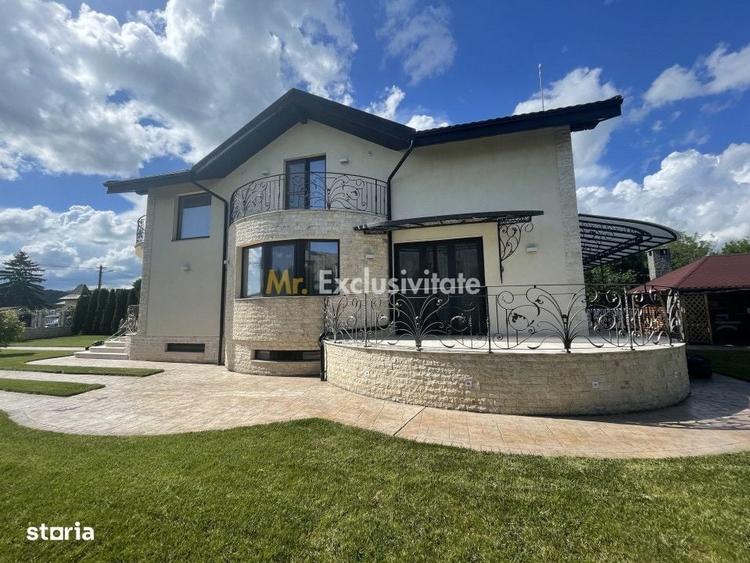 Casă cu 4 camere în Central