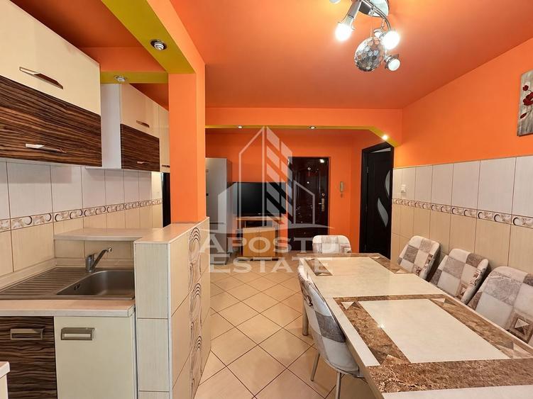 Apartament cu 2 camere decomandat, mobilat în Freidorf